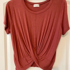 Gaze Cropped Tee with Twist/Knot Detail
